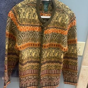 vintage women's cardigan from the brand Country Classics by Koret